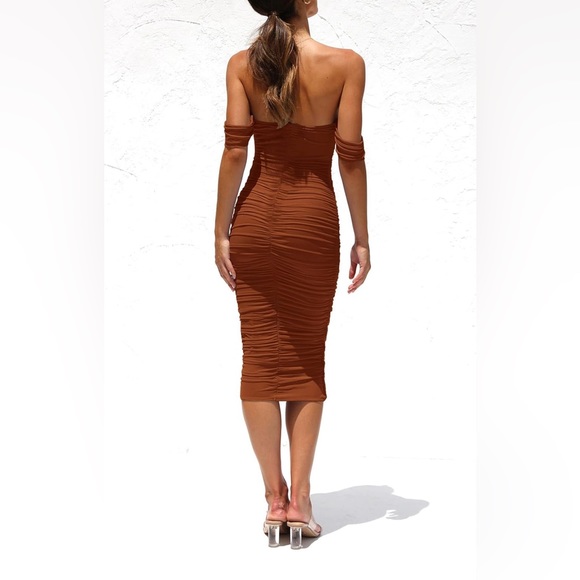 Burnt orange midi dress - Picture 2 of 5